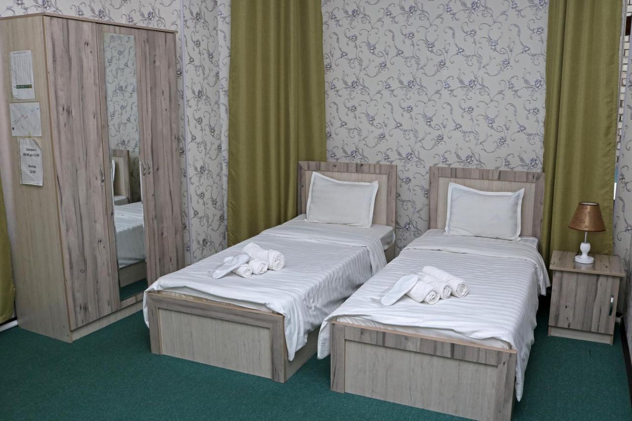 Chinor Garden Hotel - Free Airport Pick-Up And Drop-Off Tashkent Ngoại thất bức ảnh