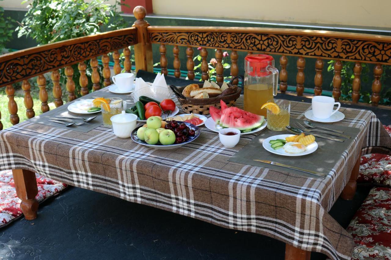 Chinor Garden Hotel - Free Airport Pick-Up And Drop-Off Tashkent Ngoại thất bức ảnh