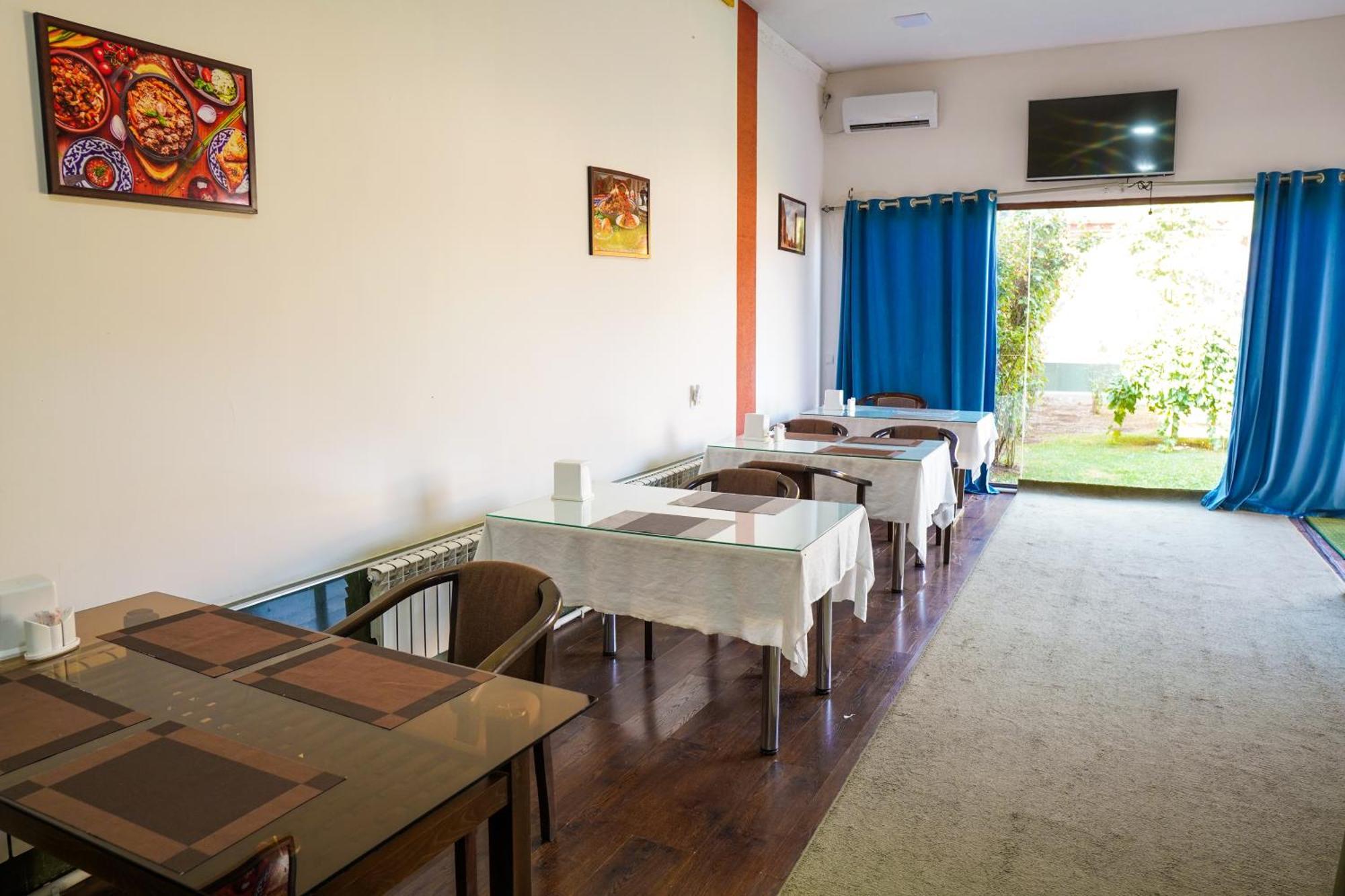 Chinor Garden Hotel - Free Airport Pick-Up And Drop-Off Tashkent Ngoại thất bức ảnh