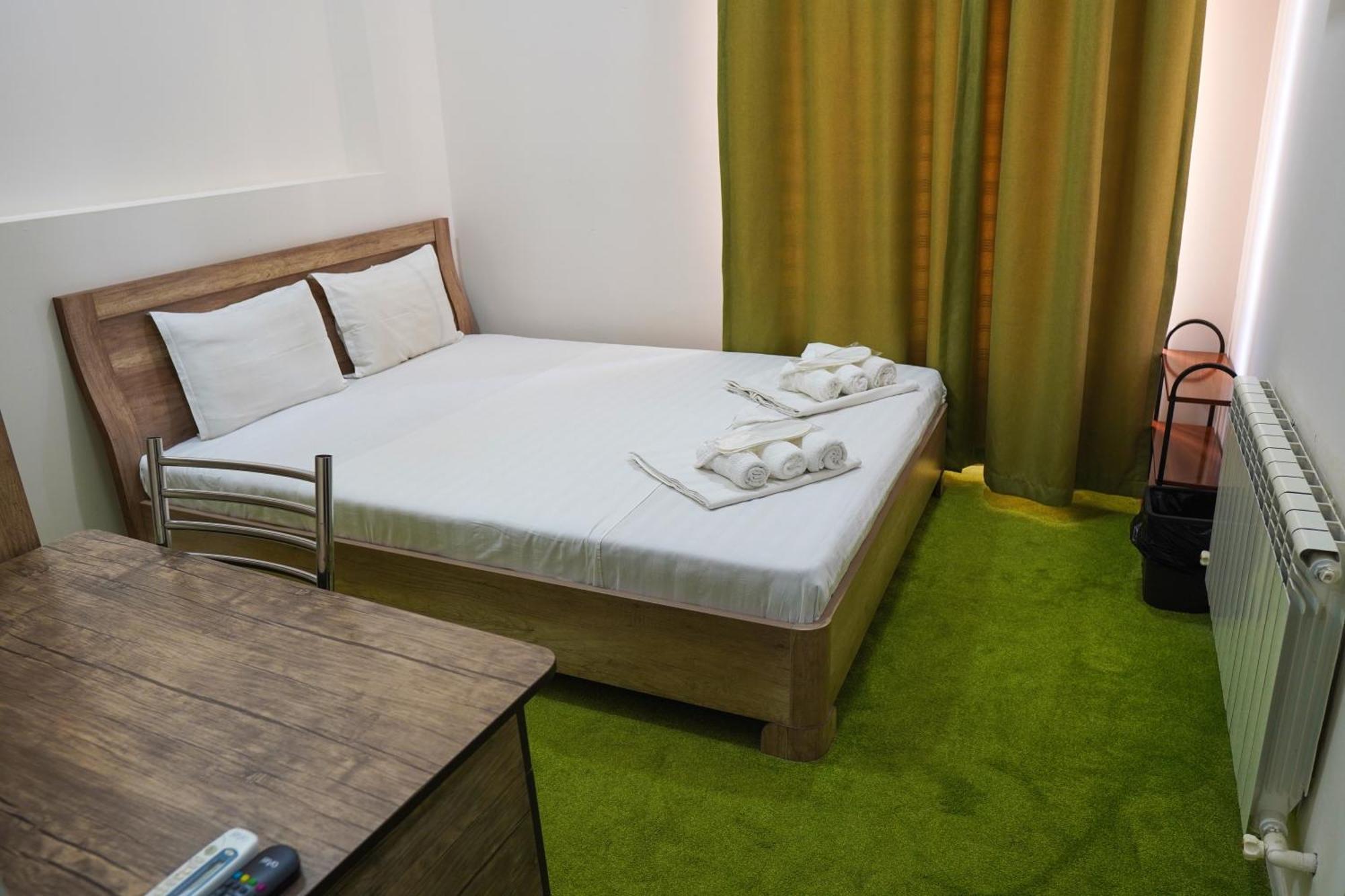 Chinor Garden Hotel - Free Airport Pick-Up And Drop-Off Tashkent Ngoại thất bức ảnh