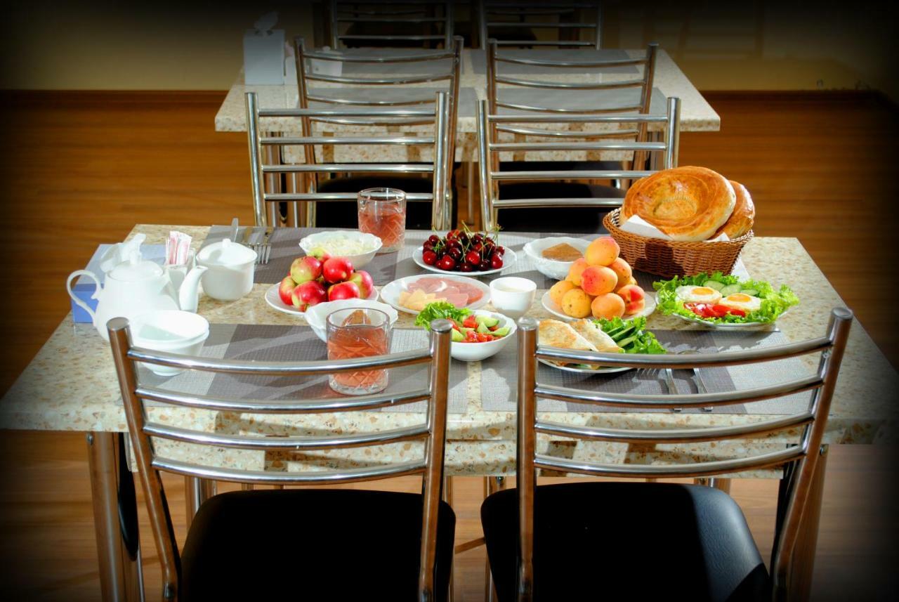 Chinor Garden Hotel - Free Airport Pick-Up And Drop-Off Tashkent Ngoại thất bức ảnh